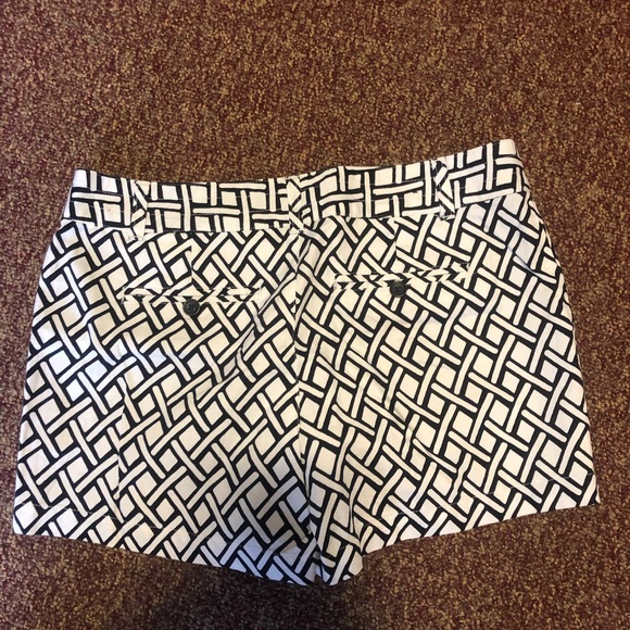 Banana Republic shorts - Picture 2 of 4